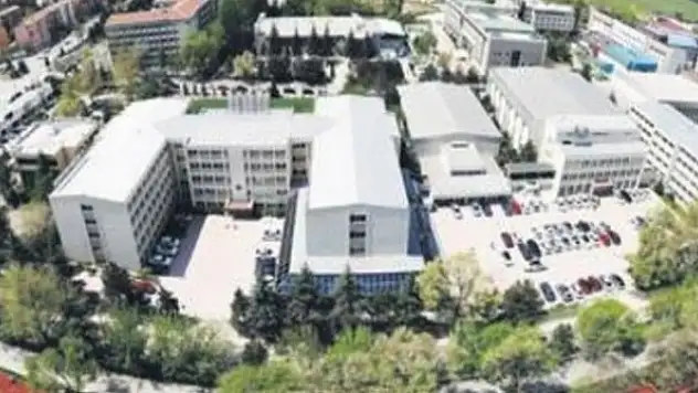 Çankaya Üniversitesi 7 Öğretim Üyesi alıyor