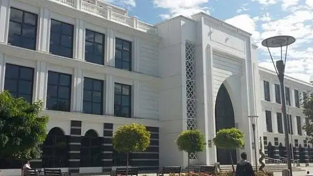 Konya Halk Kütüphanesi  sayısında üçüncü oldu