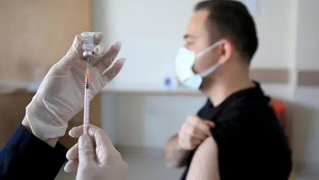 25 yaş üzerindeki vatandaşlar aşılanıyor