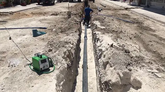 Cihanbeyli'de altyapı çalışmaları sürüyor