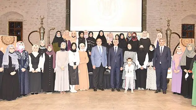 'İmam Hatip Liseleri medar-ı iftiharımız'