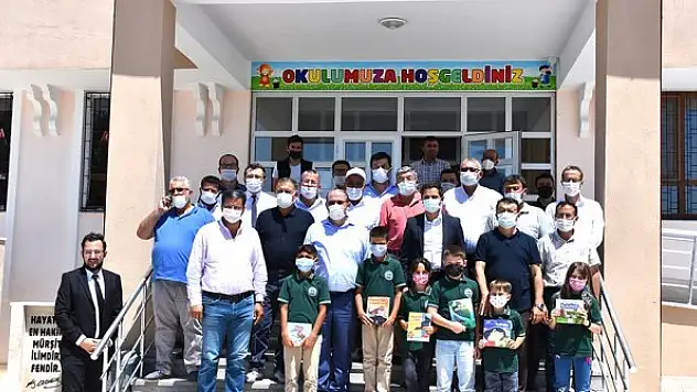 Okullarda TÜBİTAK Bilim  Kitaplığı hizmete açıldı