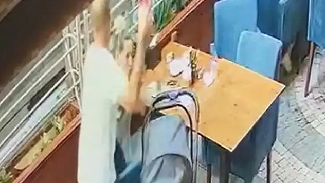 Kafede eşini darbeden zanlı tutuklandı