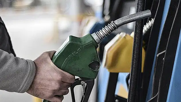 Benzin ve motorinde fiyat artışı