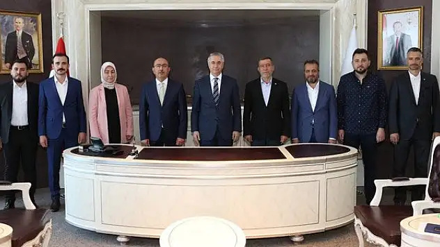 Mücahit Yanılmaz Meram teşkilatıyla buluştu