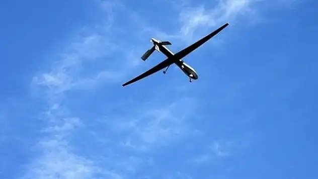 Yemen ordusu Husilere ait 2 İHA'yı düşürdü