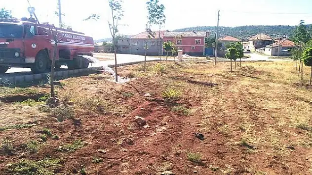Akören'de çevre düzenleme  çalışmaları devam ediyor