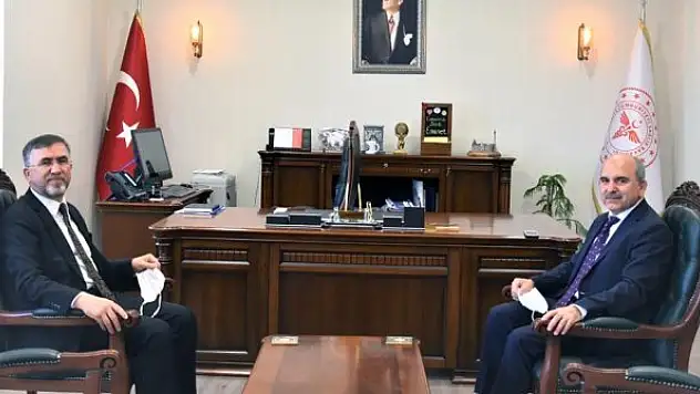 Sağlık yatırımları  istişare edildi