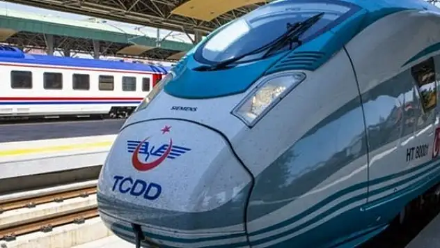 Konya- Ankara YHT seferleri yağış nedeniyle durduruldu