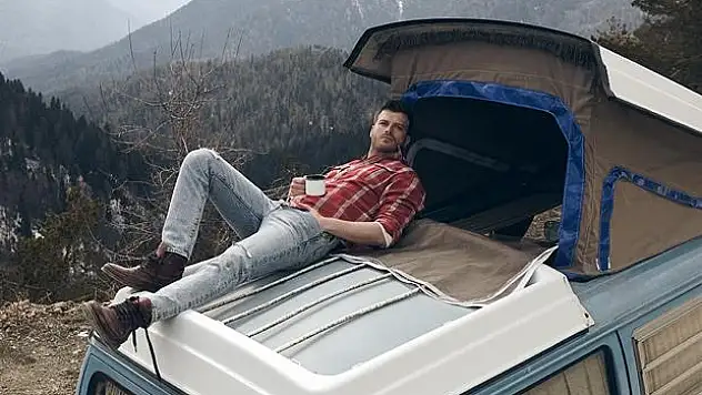 Kıvanç Tatlıtuğ son dizisini çekecek