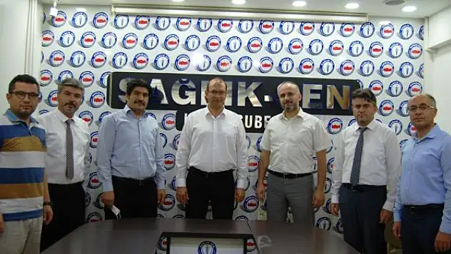Vekil ebe-hemşirelere  nöbet ücreti verilmeli!
