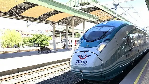 Konya'dan İstanbul ve  Ankara'ya YHT seferleri arttı