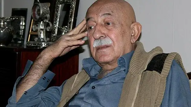 Modern şiirin usta  şairi: Erdem Bayazıt