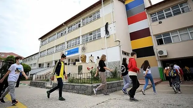 Yüz yüze eğitimde risk belirgin şekilde azalacak