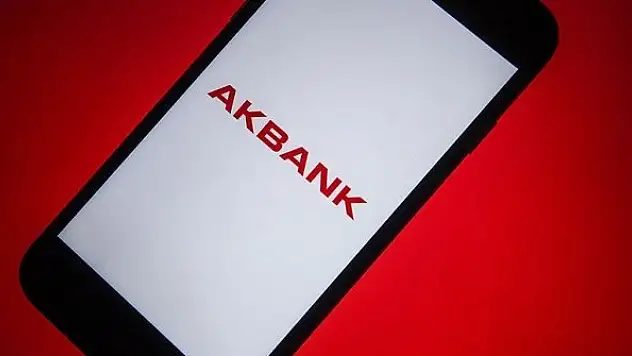 Akbank'tan hizmet kesintilerine ilişkin açıklama