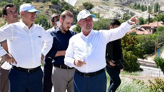 Vali Özkan ve Başkan Pekyatırmacı Sille'de