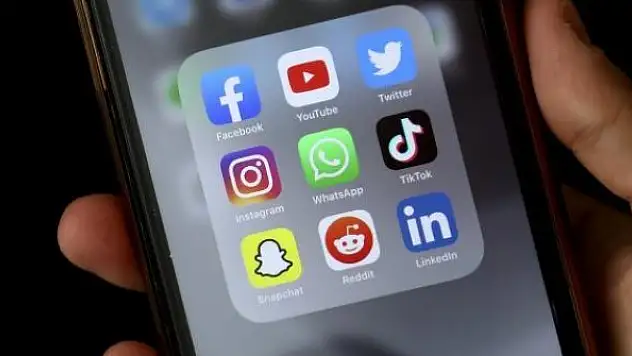 ABD'li gençlerin sosyal medya alışkanlığı