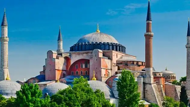 Diyanet İşleri Başkanı Erbaş'tan Ayasofya paylaşımı