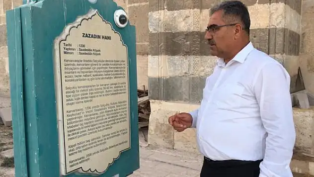 Ilgın Belediye Başkanı Yalçın Ertaş Zazadın Hanı Kervansarayında