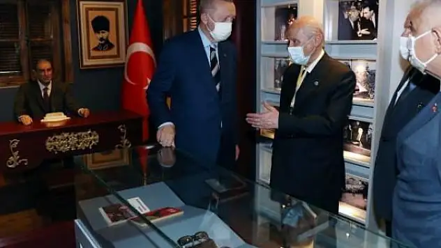 Erdoğan'dan Alparslan Türkeş'in doğduğu müze eve ziyaret