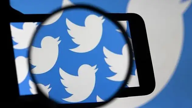 Twitter, ABD'li vekili koronavirüs paylaşımları nedeniyle engelledi