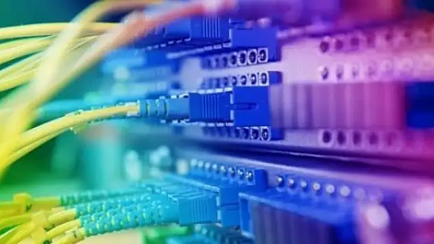 Dünyaca ünlü şirketler internet kesintisi kurbanı oldu