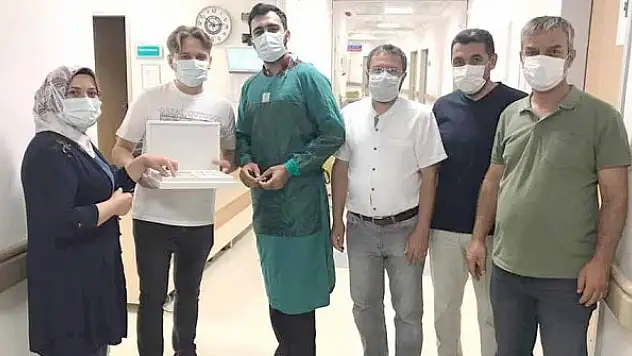Sağlık çalışanları  yalnız bırakılmadı