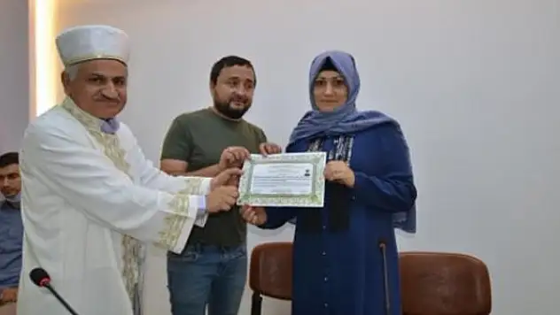 Ukraynalı İryna Suslova  Müslüman oldu