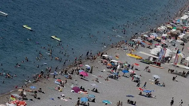 'Turizmin başkenti' 9 günde yarım milyondan fazla yabancı turist ağırladı