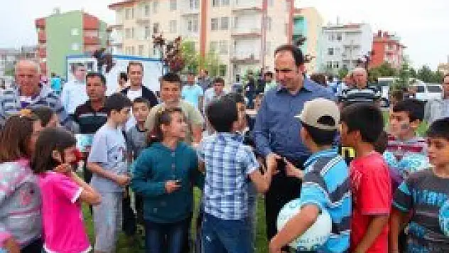 Şenliğine binlerce vatandaş katıldı.