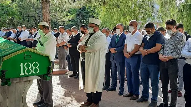 Mustafa Asım Pekergin son yolculuğuna uğurlandı