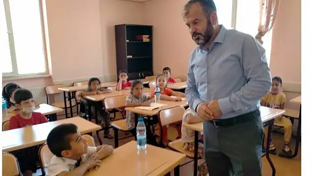 Müftü Öge'den Kur'an Kursu öğrencilerine ziyaret