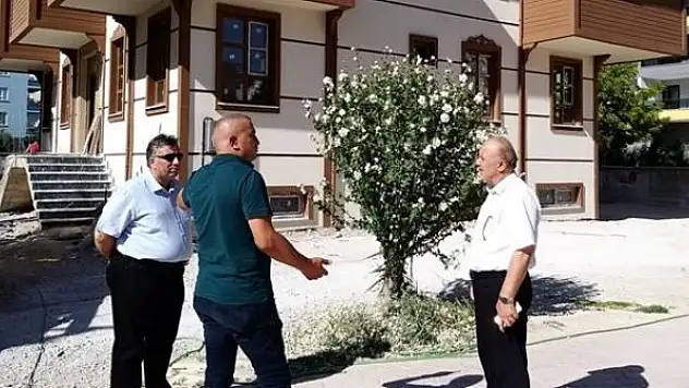 Abdülhamithan Kur'an Kursu'nun yapımı sürüyor