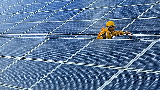 Devlet 'güneşi' gördü