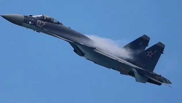 Su-35 savaş uçağı denize düştü