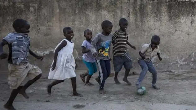 Zambiya'da okullar yeniden açıldı