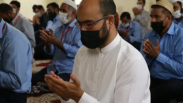 Pakistan'da camilerde Türkiye için dua edildi