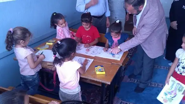 Öge Kur'an Kursu  eğitimleri hakkında bilgi aldı