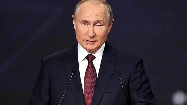 Putin yangınlar için ilave personel ve ekipman talimatı verdi