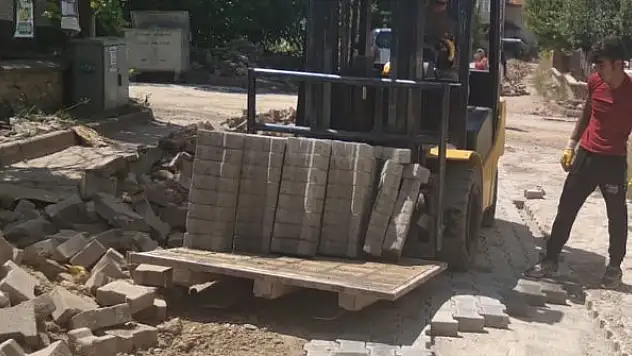 Beyşehir'i belediye  ekipleri güzelleştiriyor