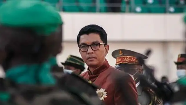 Madagaskar Cumhurbaşkanı tüm bakanları görevden aldı