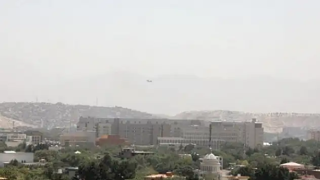 İngiltere tahliyeler için Afganistan'a asker gönderecek