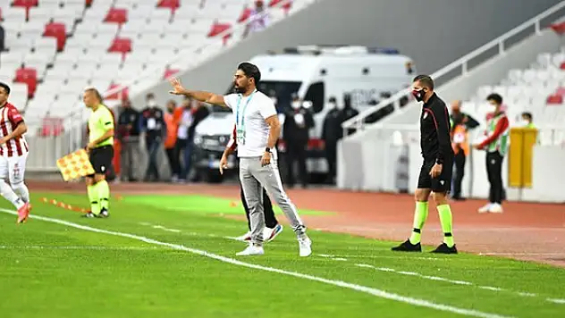 Konyaspor Teknik Direktörü İlhan Palut: 3 puan çok değerli