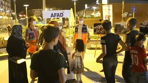 Marmara Depremi'nde hayatını kaybedenler  anıldı