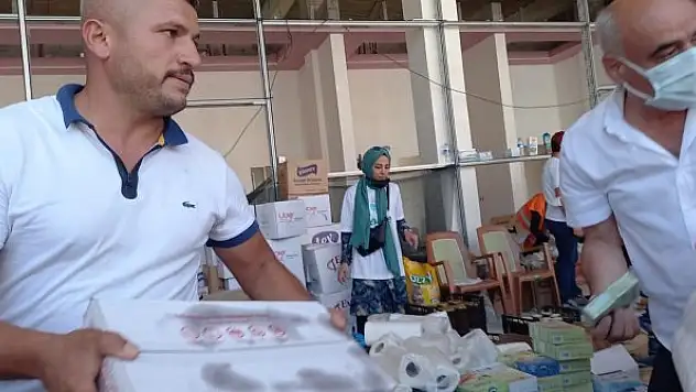 Hepimiz Biriz Derneği'nden sel bölgesine yardım