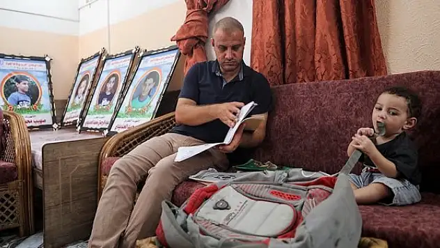 Filistinli baba: Küçük oğlum yaşasaydı bugün okula başlayacaktı