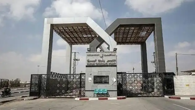 Mısır, Gazze'nin dünyaya açılan tek kapısını kapattı