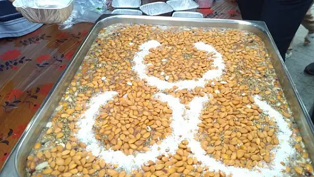 Aşure kazanı  duayla açıldı
