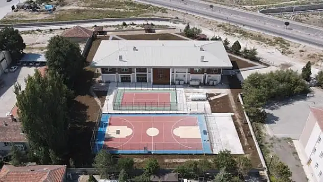 Cihanbeyli'de gençliğe yatırım devam ediyor