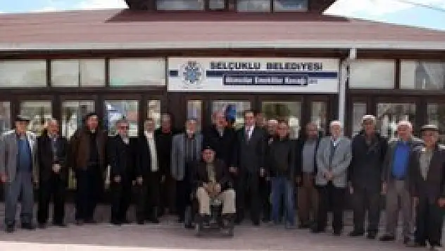 Başkan Altay'dan Emekliler Konağı ziyareti